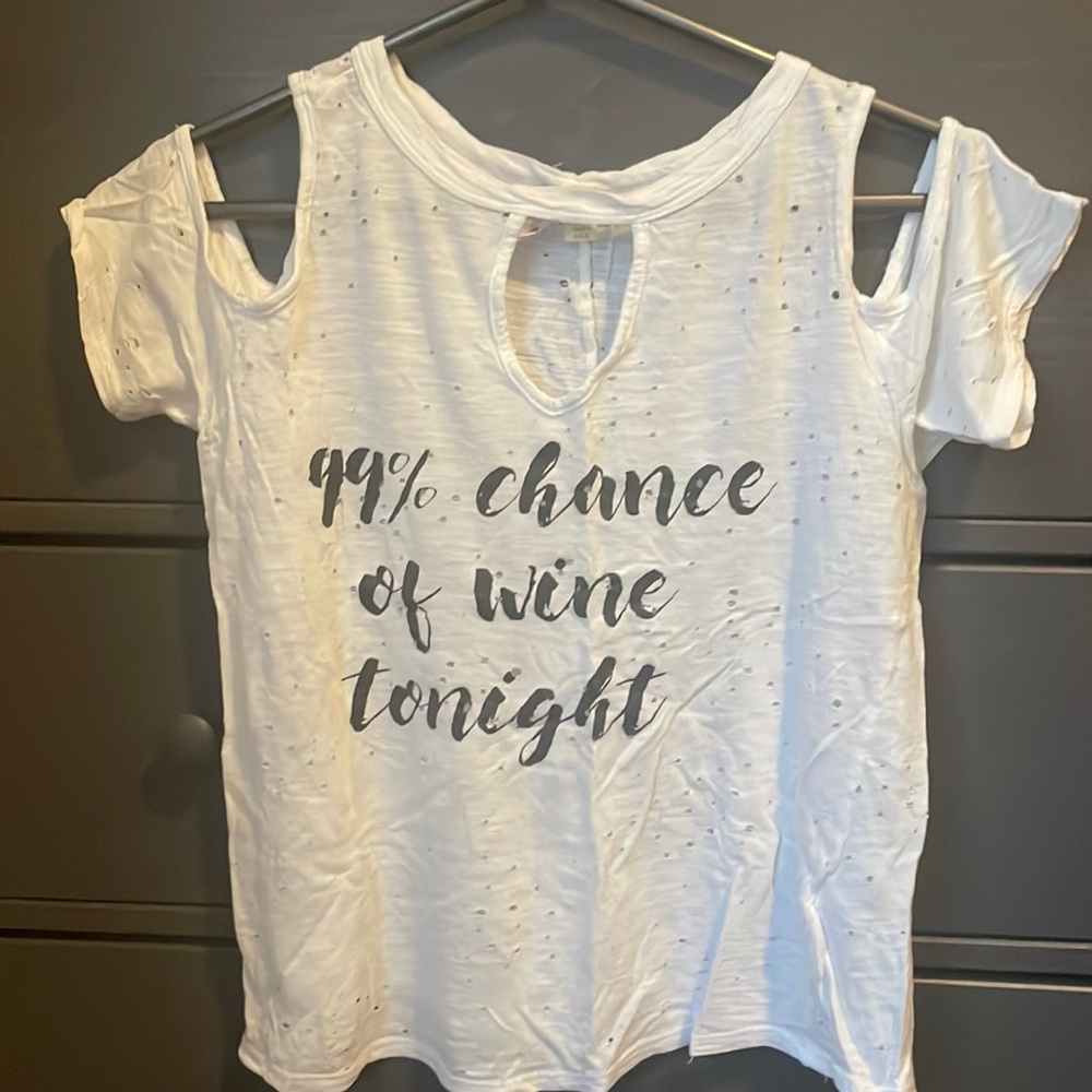 Alya size small. White summer tshirt